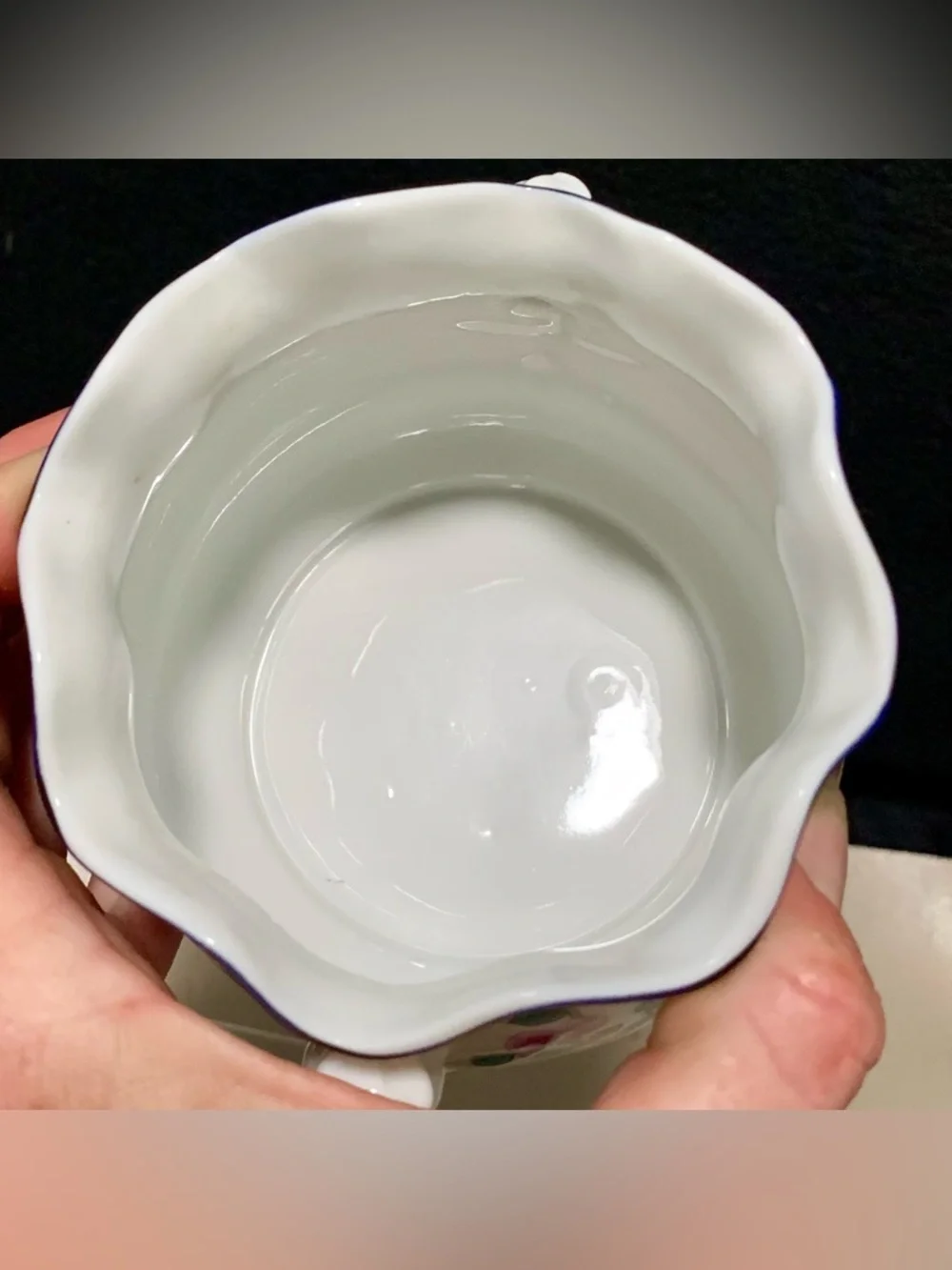 🔍 Vintage Seymour Mann “Tobacco Leaf” Fine China Cachepot / Planter – 1970s
